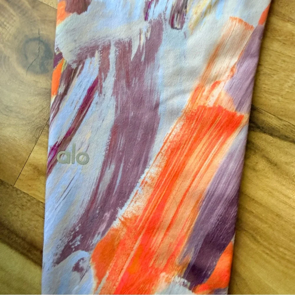 ALO Yoga‎ Modernist Multi Airbrushed Leggings Size XS Orange Purple Women's